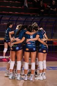 B8教练maddened签证到期离开匈牙利，无缘生死局战NaVi